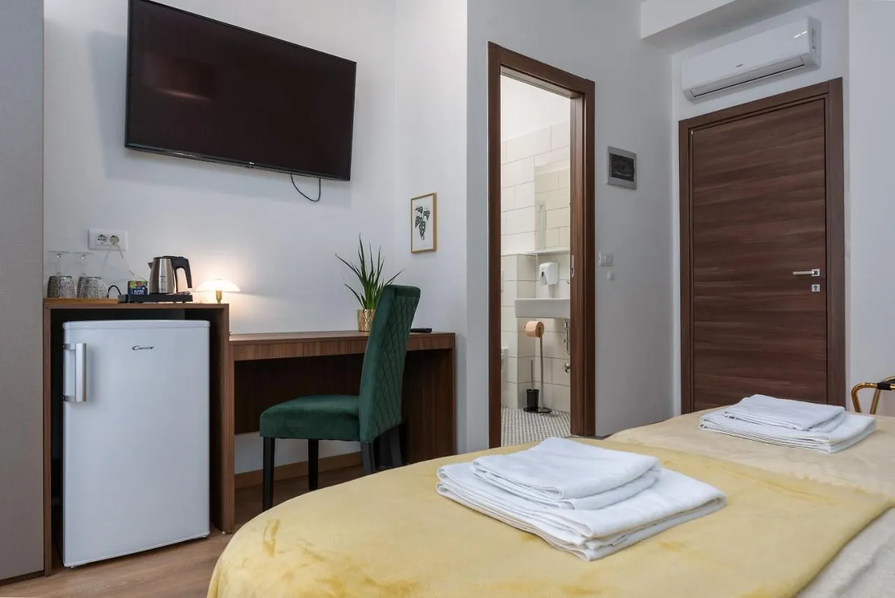 **** Gasthuis Aurora Rooms B&B Pula Kroatië